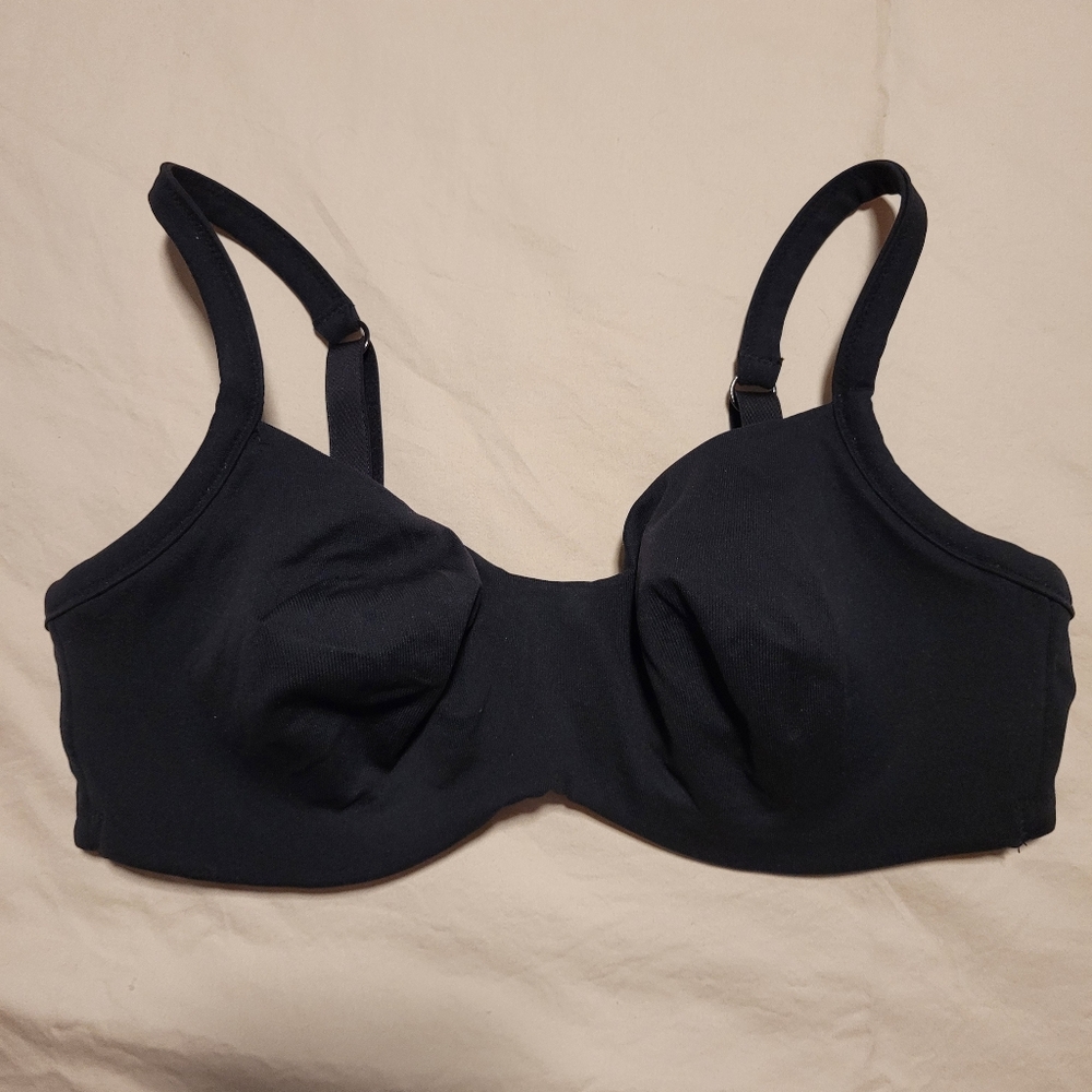 Victoria's Secret Body by Victoria Bra